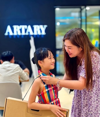 ARTARY Fine Art parent photo review 9